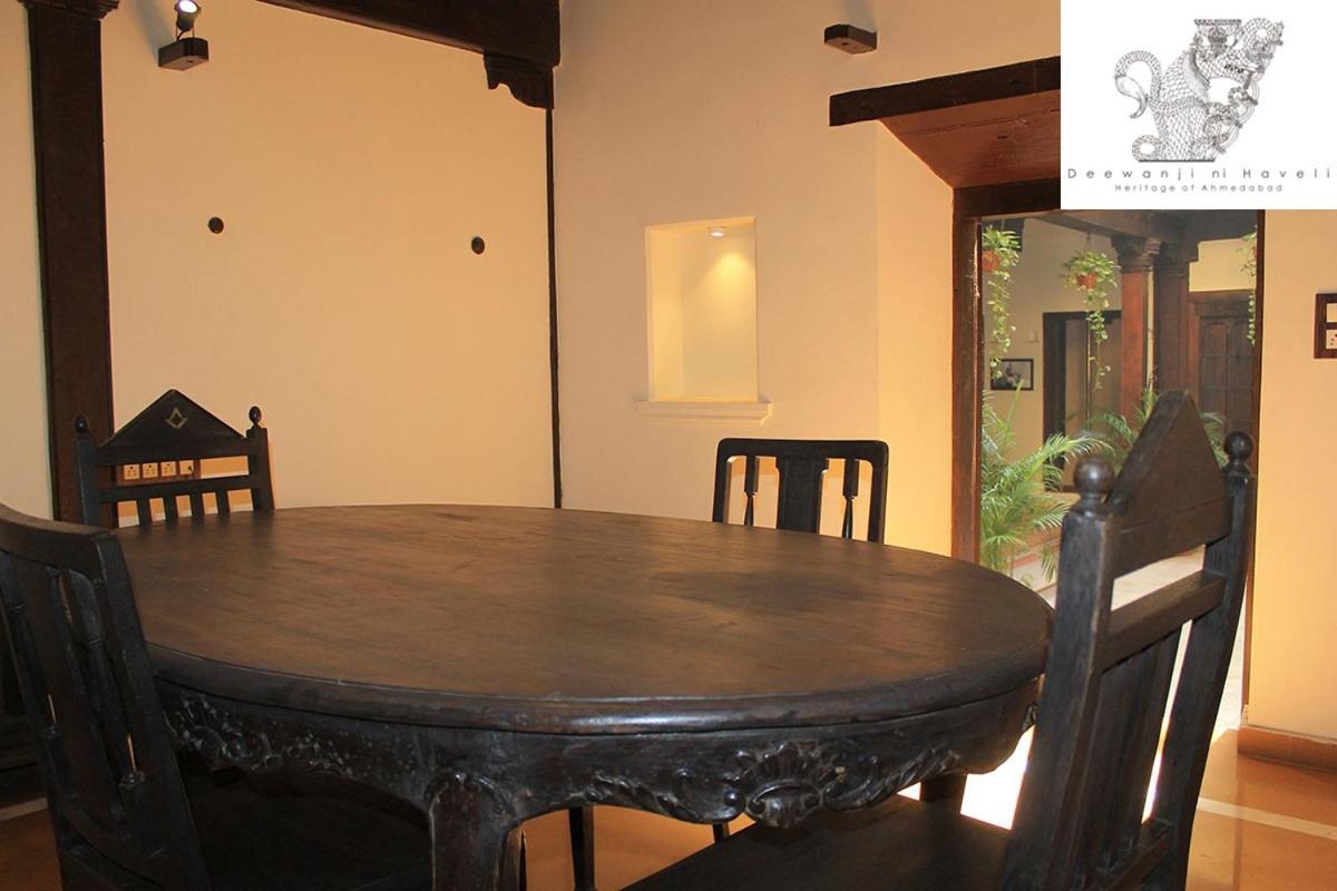 Bed and Breakfast Deewanji Ni Haveli Ahmedabad Exterior foto