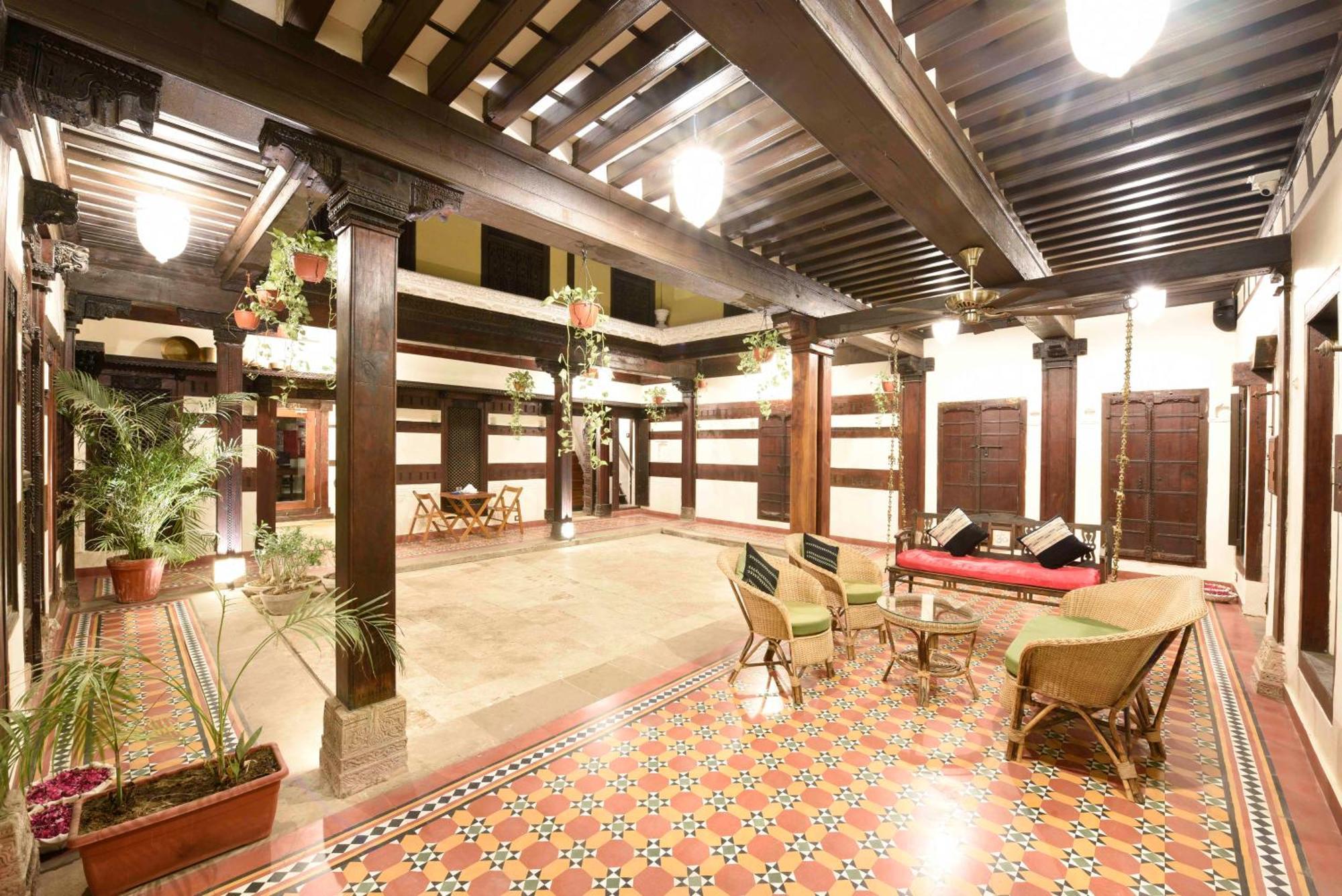 Bed and Breakfast Deewanji Ni Haveli Ahmedabad Exterior foto